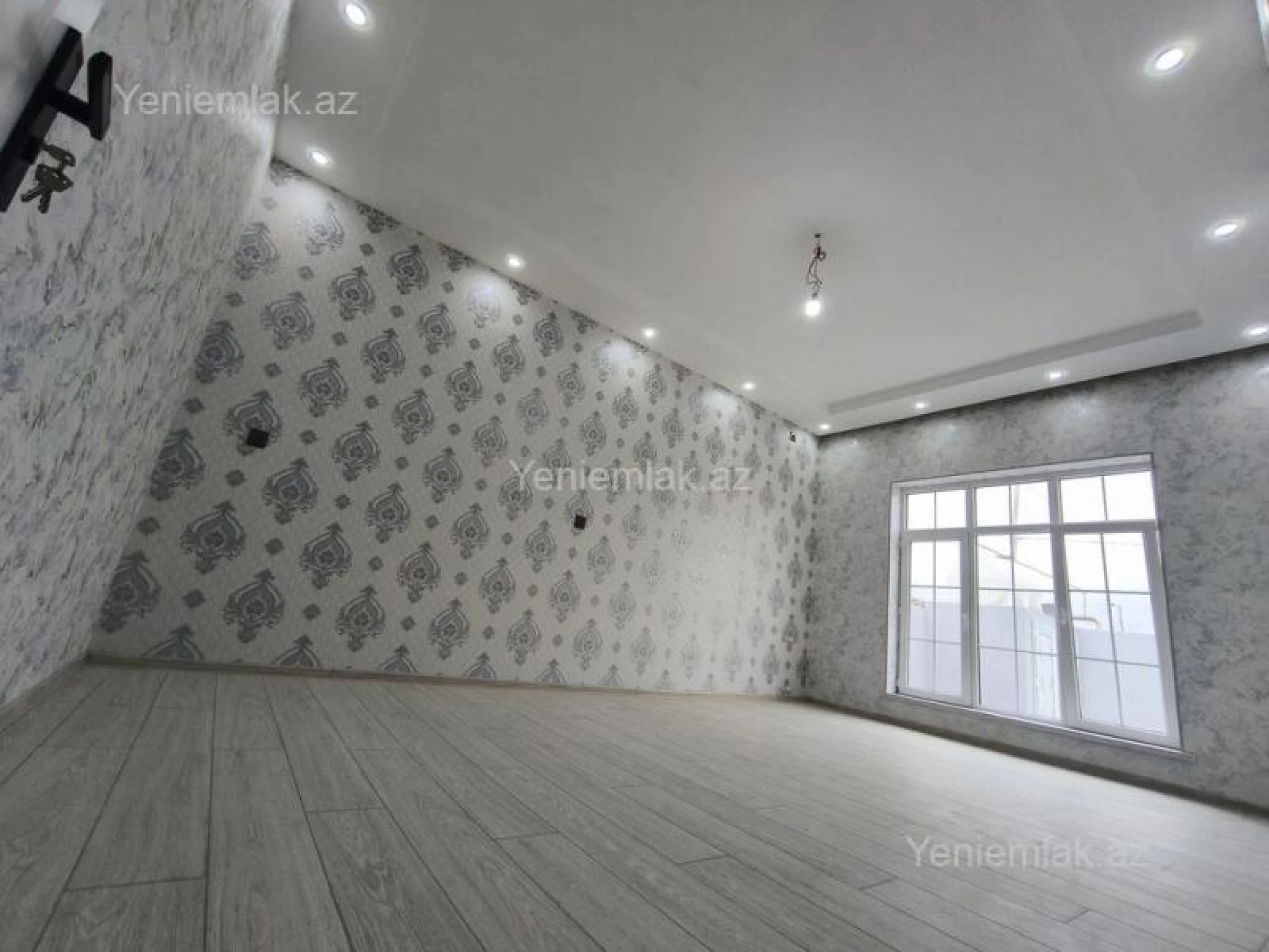 Satılır 2 otaqlı yeni tikili 50 m²