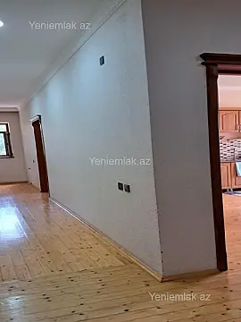 Satılır 4 otaqlı həyət evi 180 m²