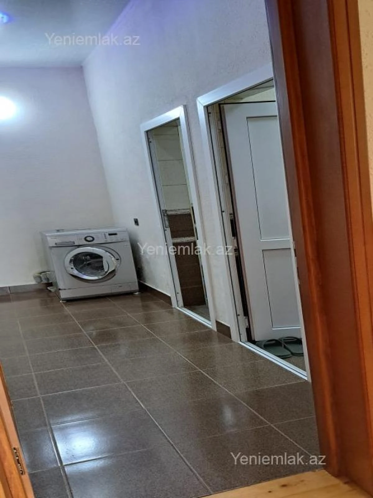 Satılır 4 otaqlı həyət evi 180 m²