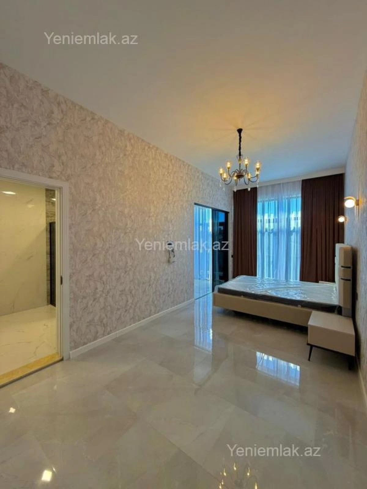 Satılır 4 otaqlı həyət evi 250 m²