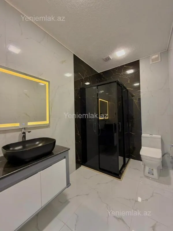Satılır 4 otaqlı həyət evi 250 m²
