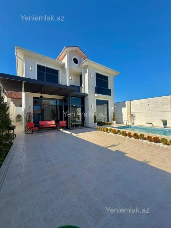 Satılır 5 otaqlı həyət evi 250 m²