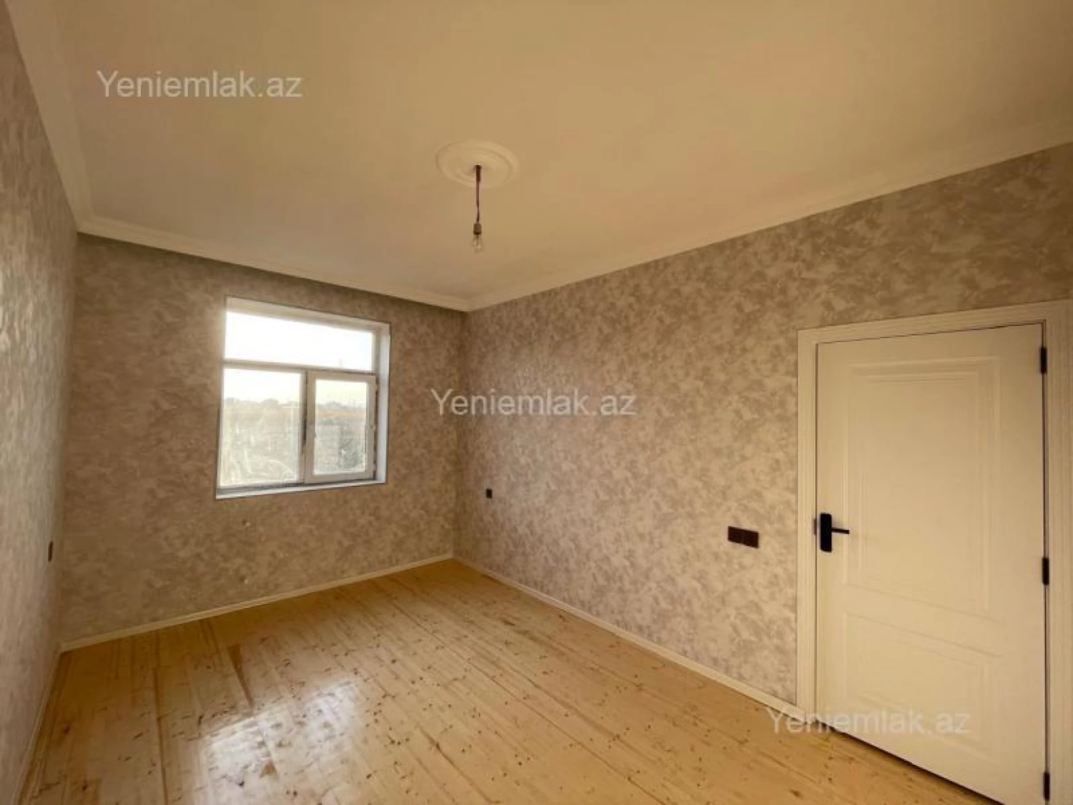 Satılır 3 otaqlı həyət evi 60 m²