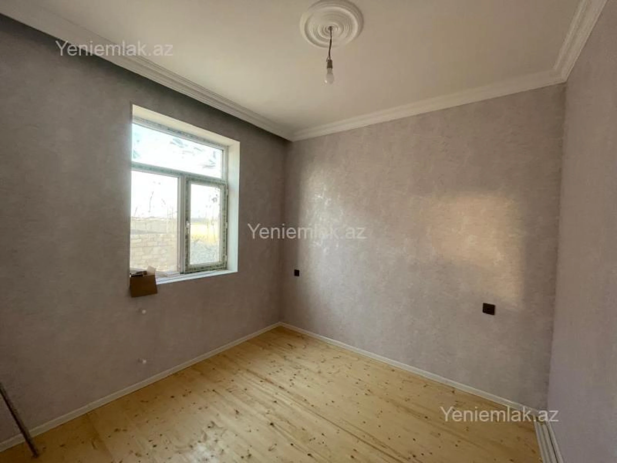 Satılır 3 otaqlı həyət evi 60 m²