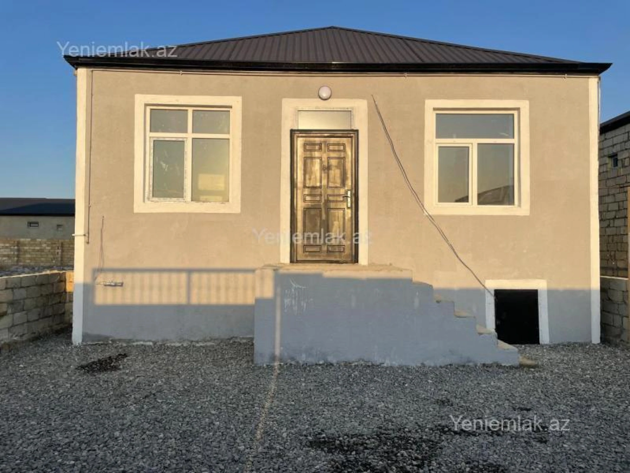 Satılır 3 otaqlı həyət evi 60 m²