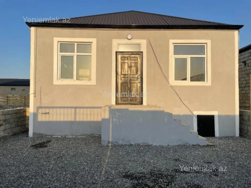 Satılır 3 otaqlı həyət evi 60 m²