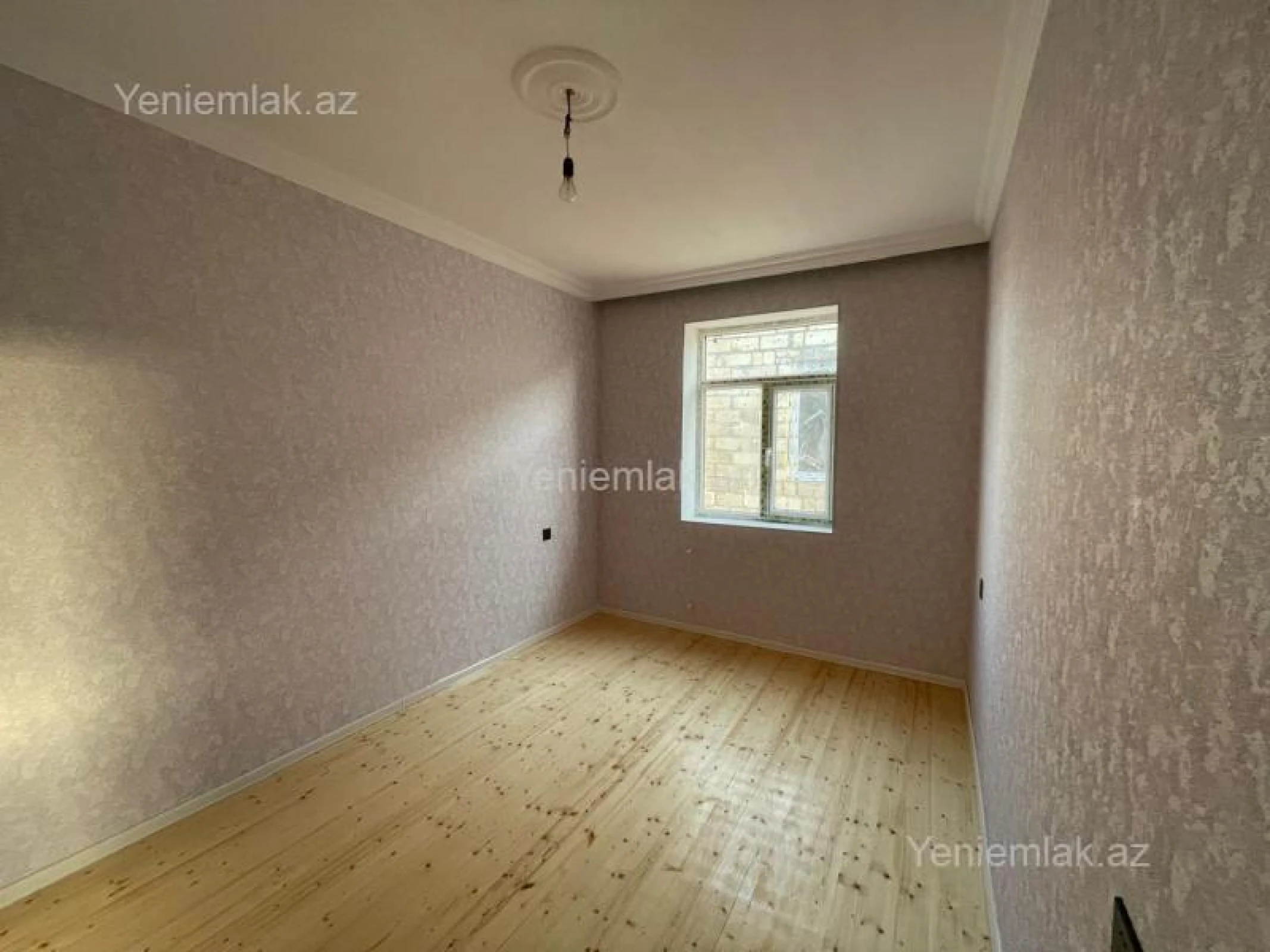 Satılır 3 otaqlı həyət evi 60 m²