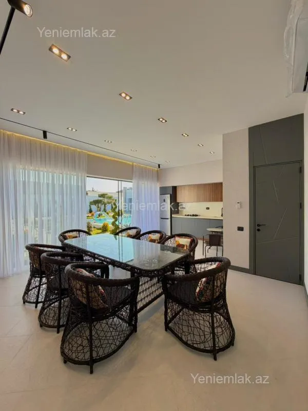 Satılır 5 otaqlı həyət evi 260 m²