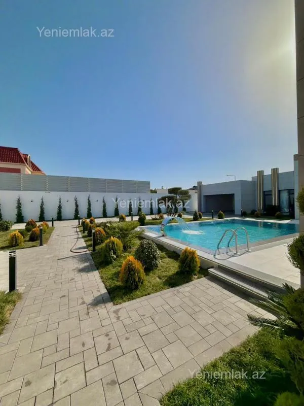 Satılır 5 otaqlı həyət evi 260 m²