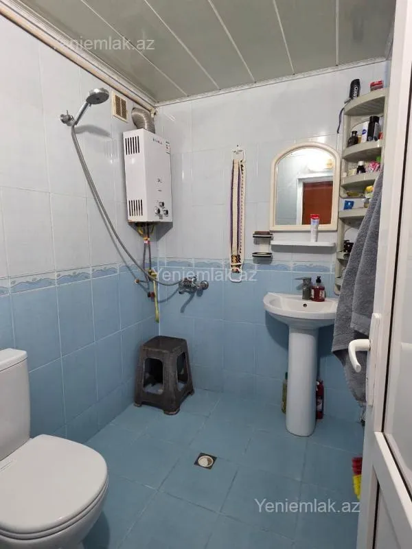 Satılır 1 otaqlı köhnə tikili 33 m²