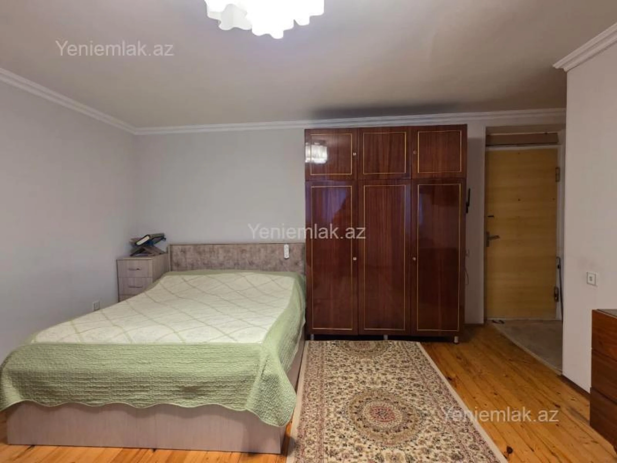 Satılır 1 otaqlı köhnə tikili 33 m²