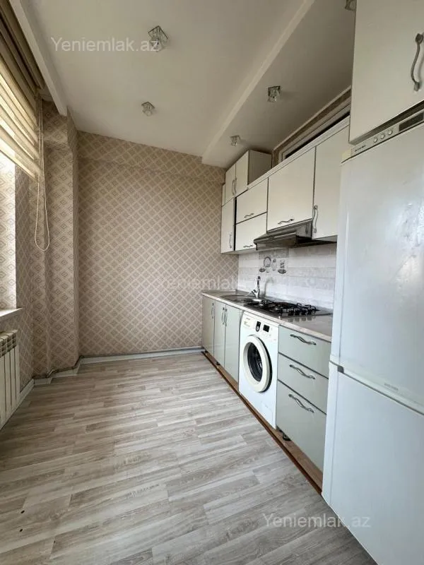 Satılır 2 otaqlı yeni tikili 70 m²