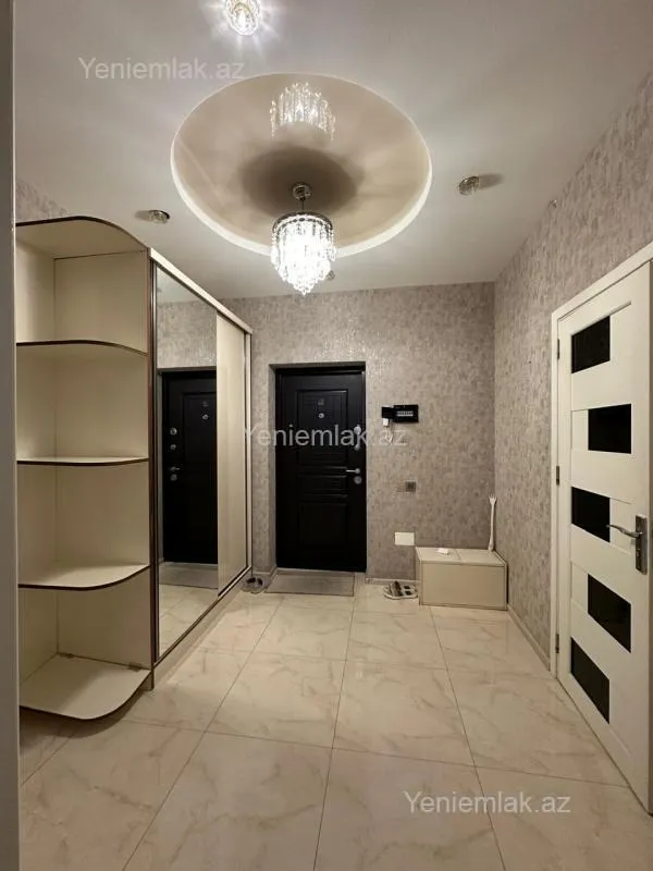 Satılır 2 otaqlı yeni tikili 70 m²