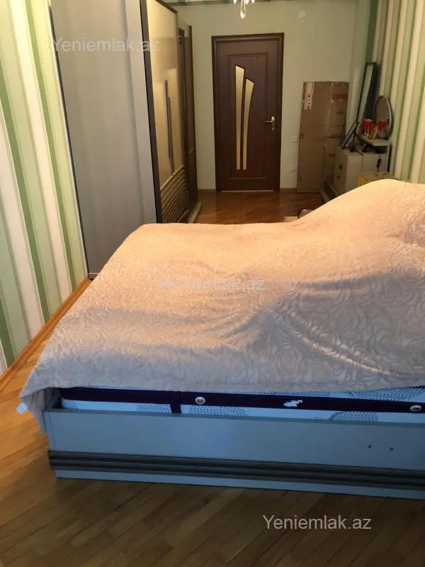 Satılır 3 otaqlı yeni tikili 93 m²