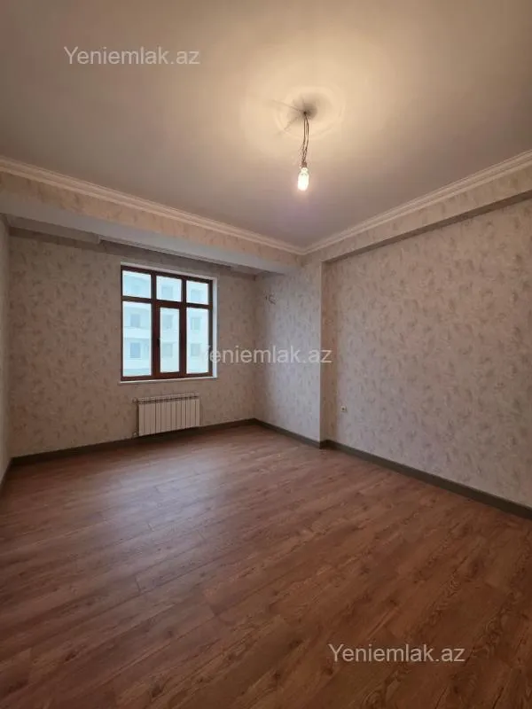 Satılır 4 otaqlı yeni tikili 175 m²