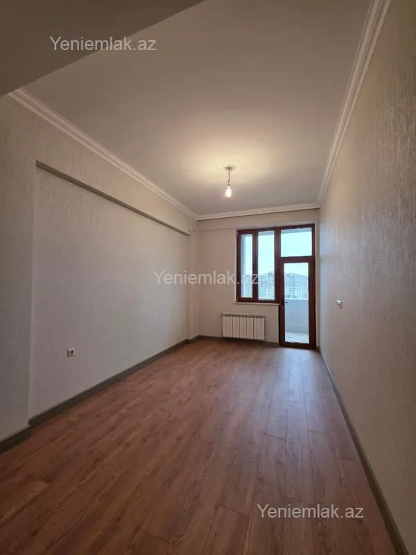 Satılır 4 otaqlı yeni tikili 175 m²