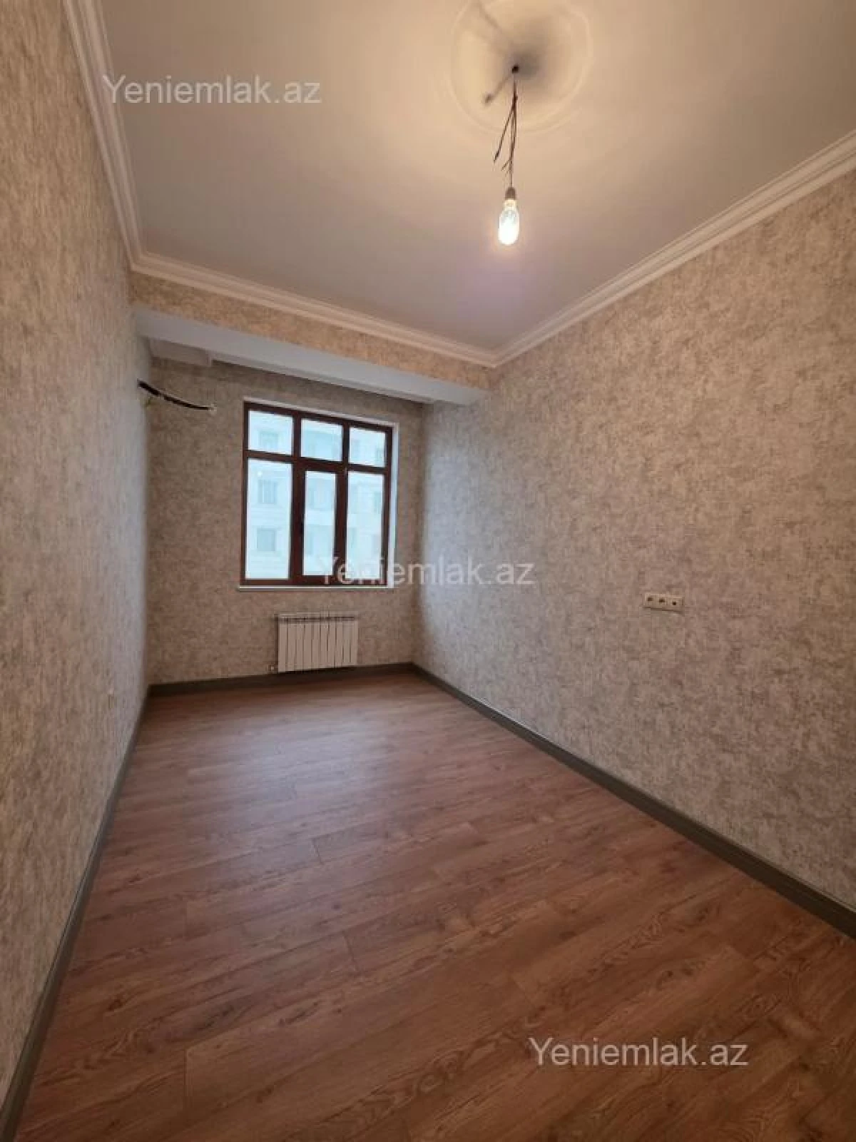 Satılır 4 otaqlı yeni tikili 175 m²