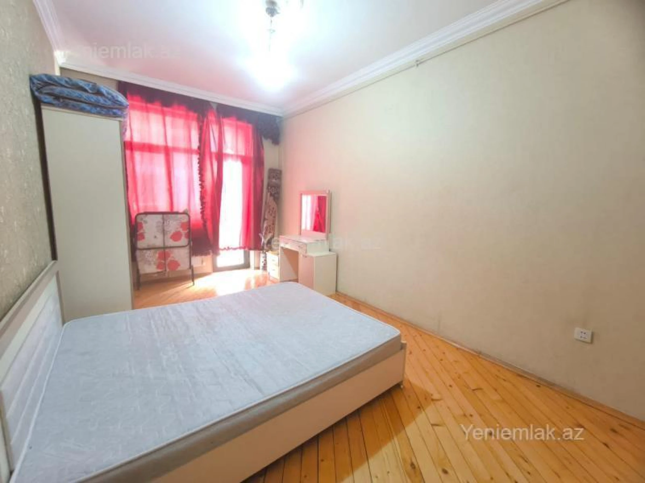 Satılır 2 otaqlı yeni tikili 61 m²