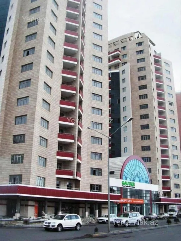 Satılır 2 otaqlı yeni tikili 61 m²