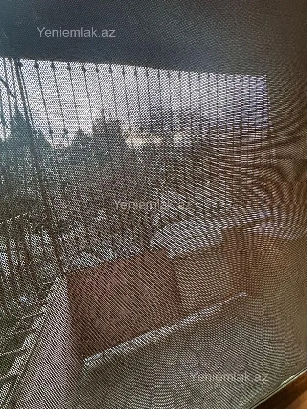 Satılır 2 otaqlı köhnə tikili 67 m²