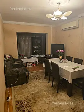 Satılır 4 otaqlı köhnə tikili 100 m²
