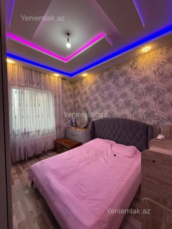 Satılır 6 otaqlı həyət evi 200 m²