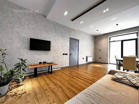 Satılır 4 otaqlı həyət evi 210 m²