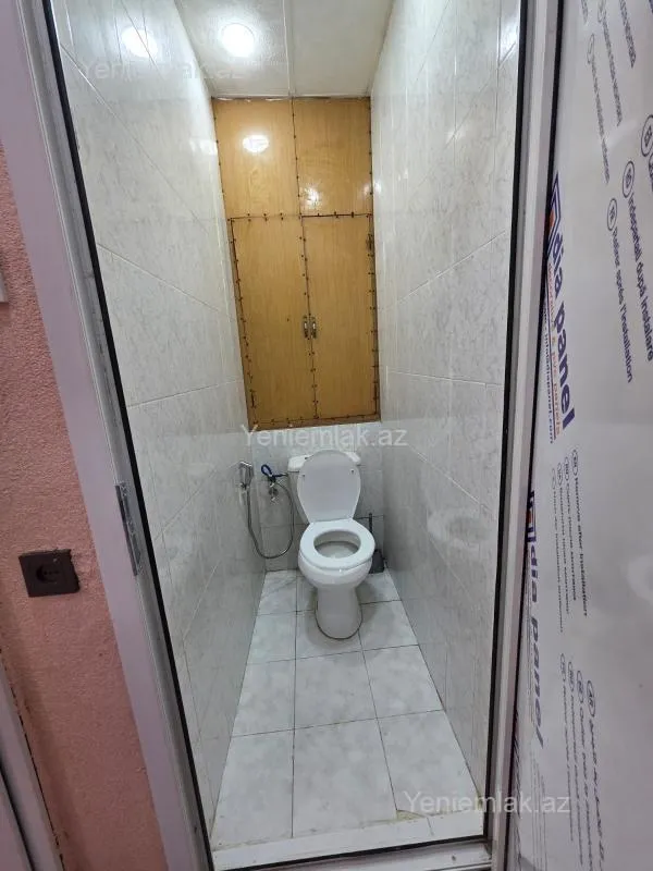 Satılır 2 otaqlı köhnə tikili 65 m²