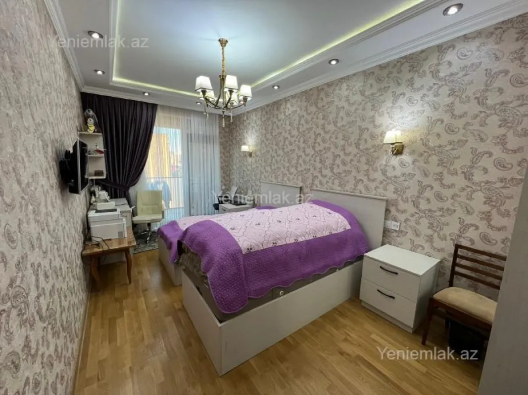 Satılır 3 otaqlı yeni tikili 126 m²