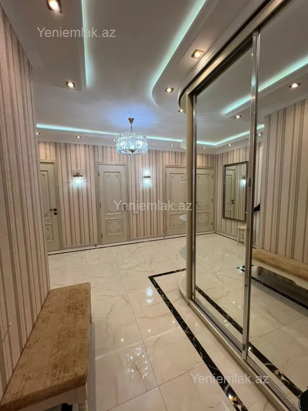 Satılır 3 otaqlı yeni tikili 126 m²