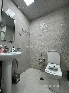Satılır 2 otaqlı yeni tikili 47 m²