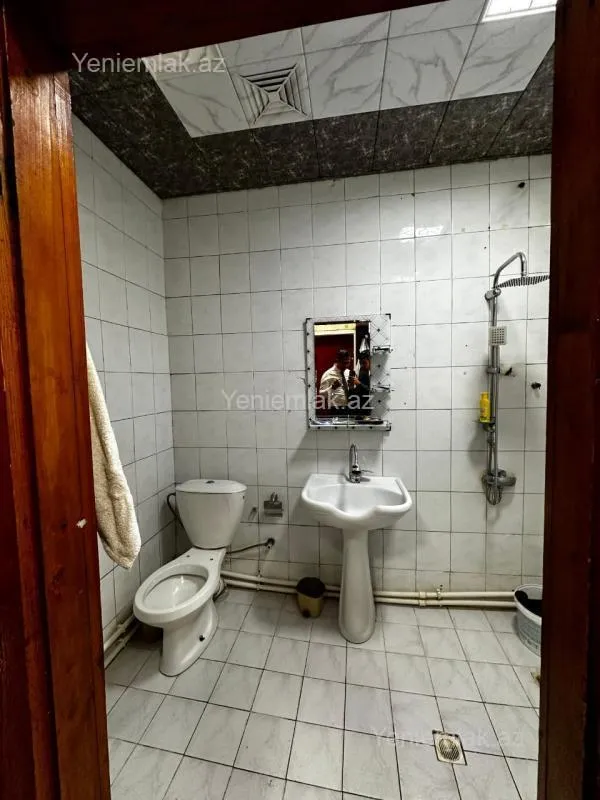 Satılır 3 otaqlı köhnə tikili 78 m²