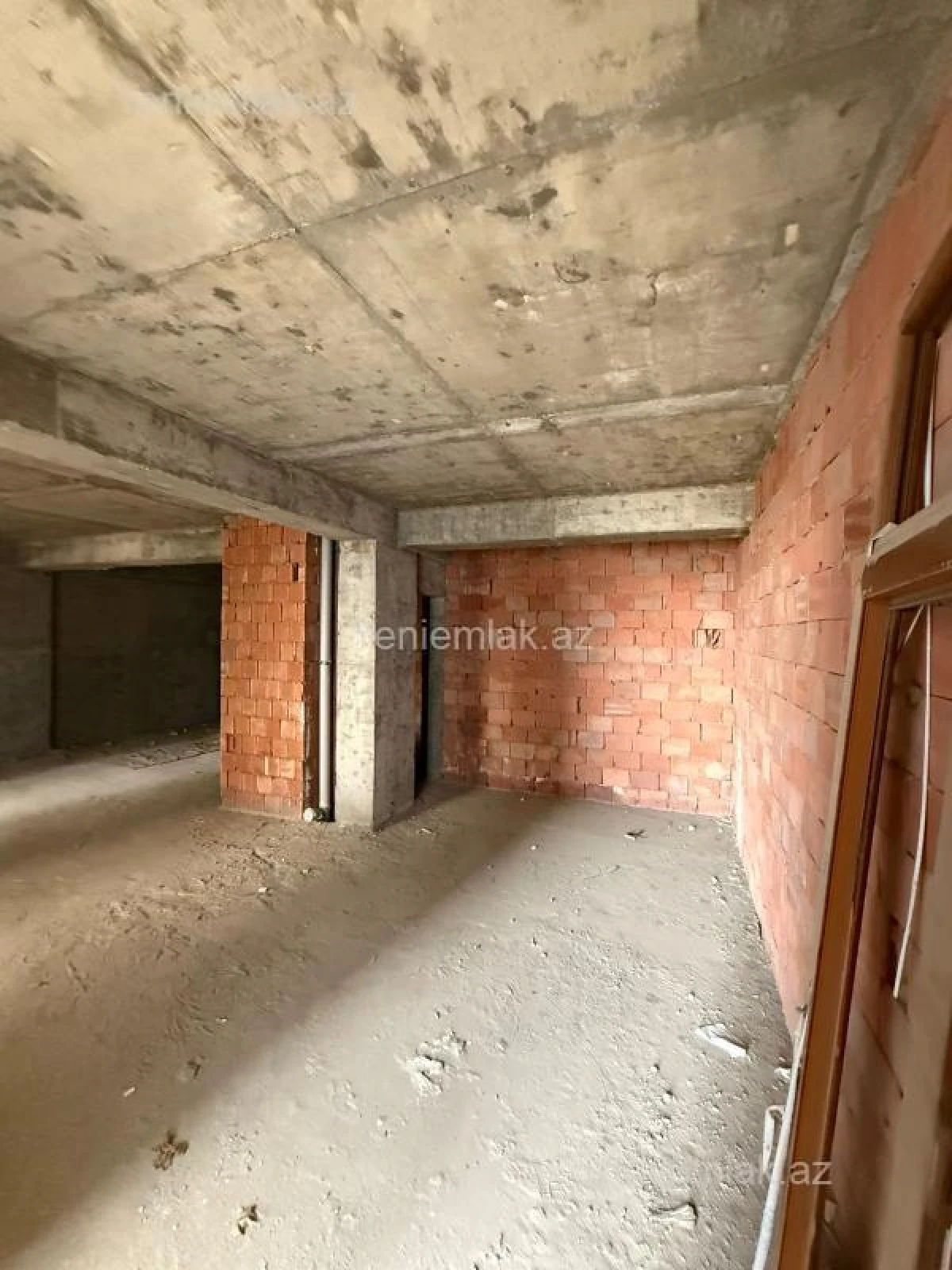 Satılır 3 otaqlı yeni tikili 104 m²