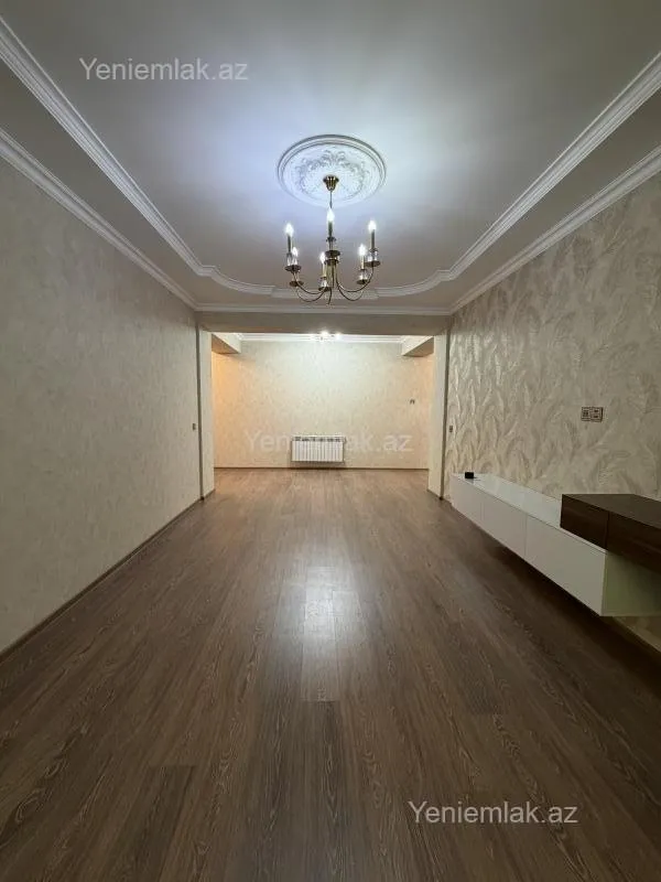 Satılır 3 otaqlı yeni tikili 80 m²