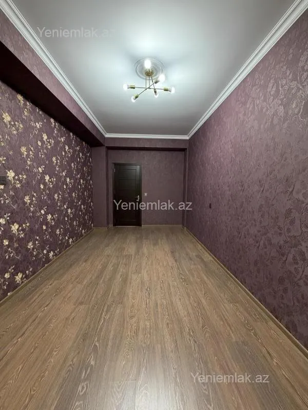 Satılır 3 otaqlı yeni tikili 80 m²