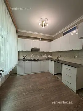 Satılır 3 otaqlı yeni tikili 80 m²