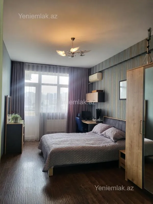 Satılır 4 otaqlı yeni tikili 172 m²