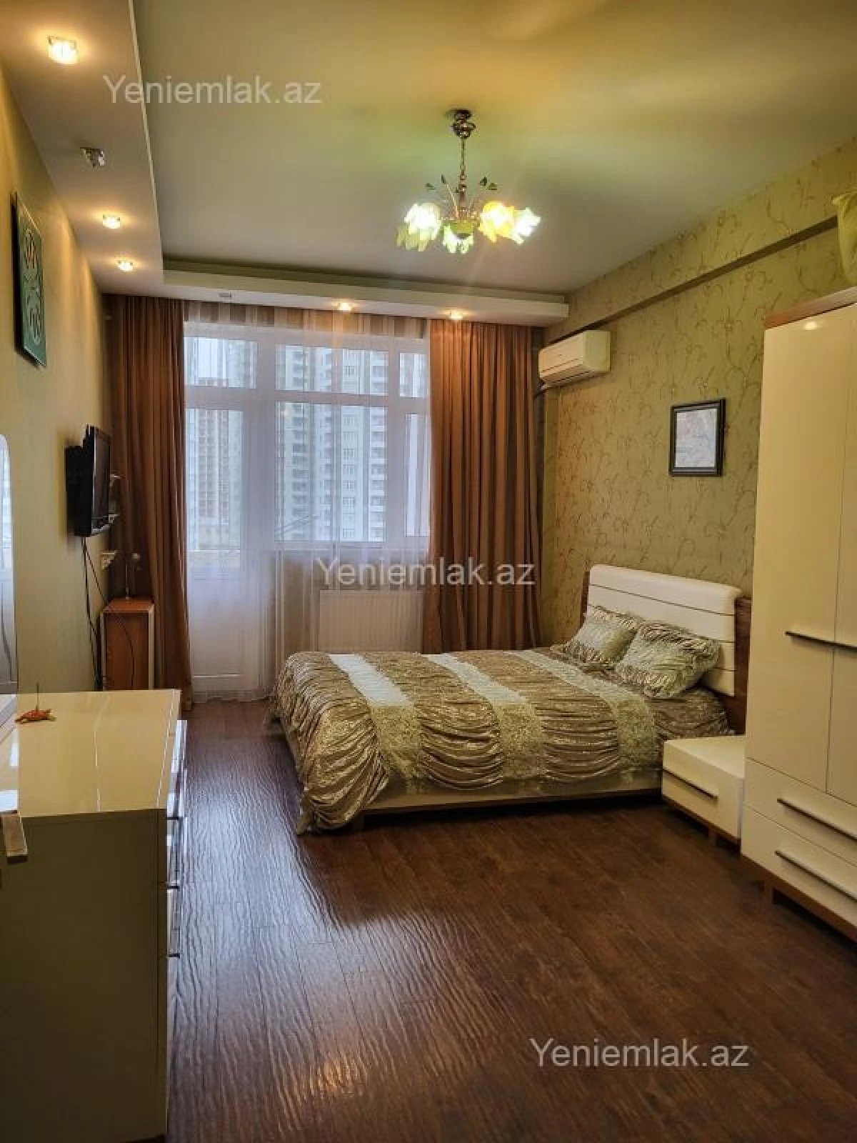 Satılır 4 otaqlı yeni tikili 172 m²