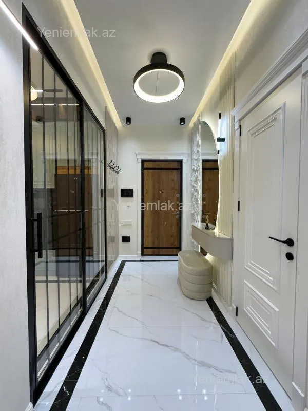 Satılır 3 otaqlı yeni tikili 98 m²