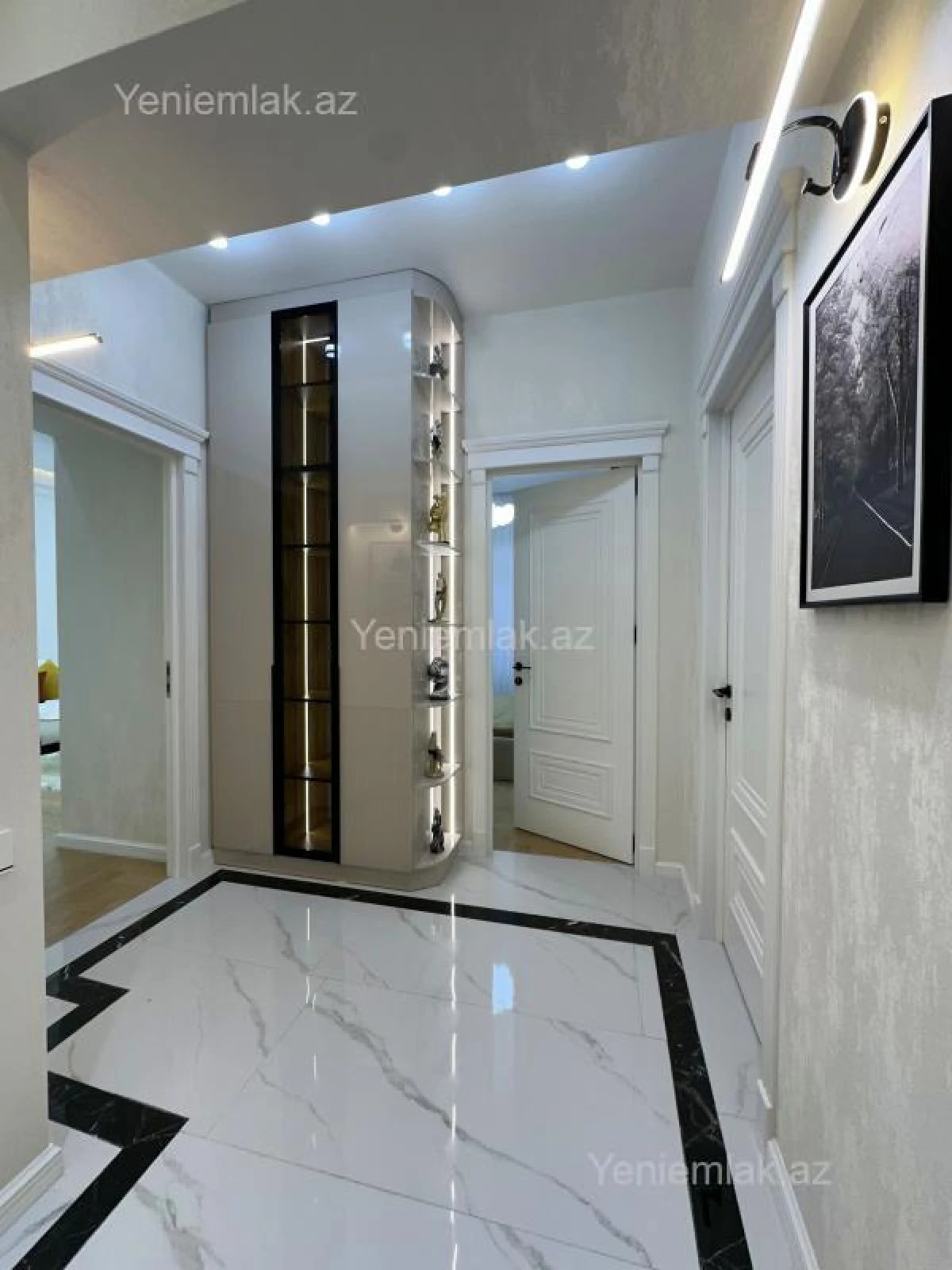 Satılır 3 otaqlı yeni tikili 98 m²