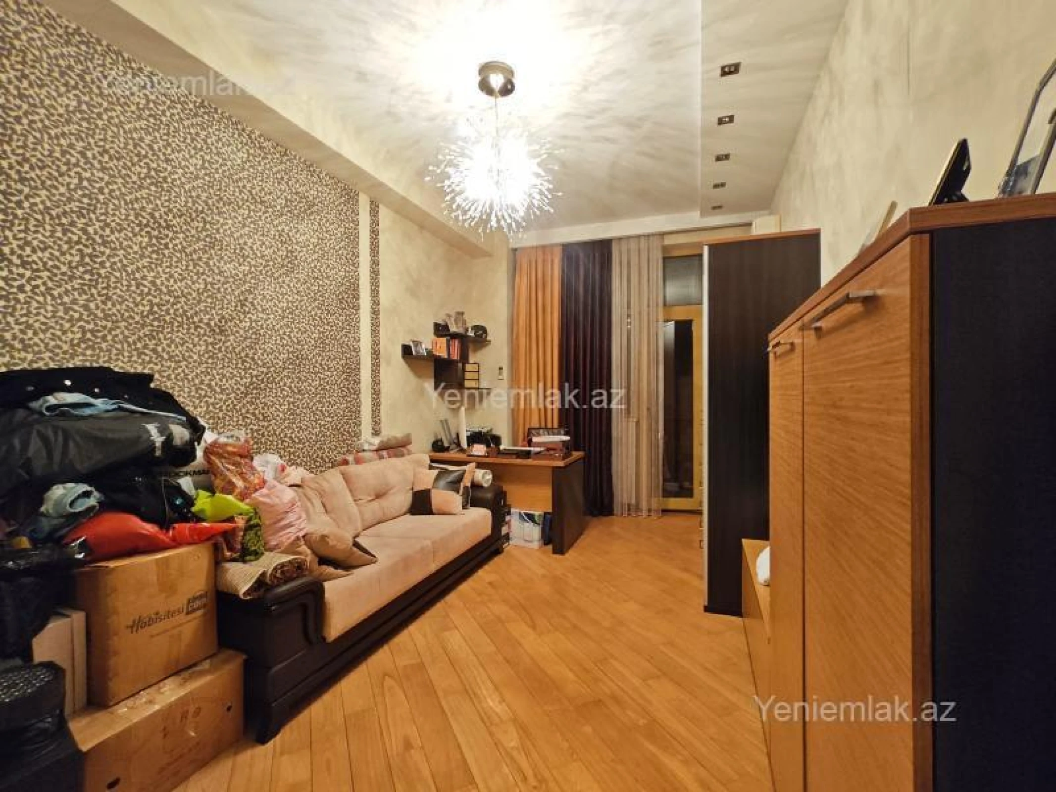 Satılır 4 otaqlı yeni tikili 196 m²