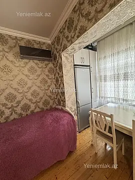 Satılır 2 otaqlı köhnə tikili 48 m²