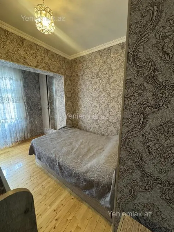 Satılır 2 otaqlı köhnə tikili 48 m²