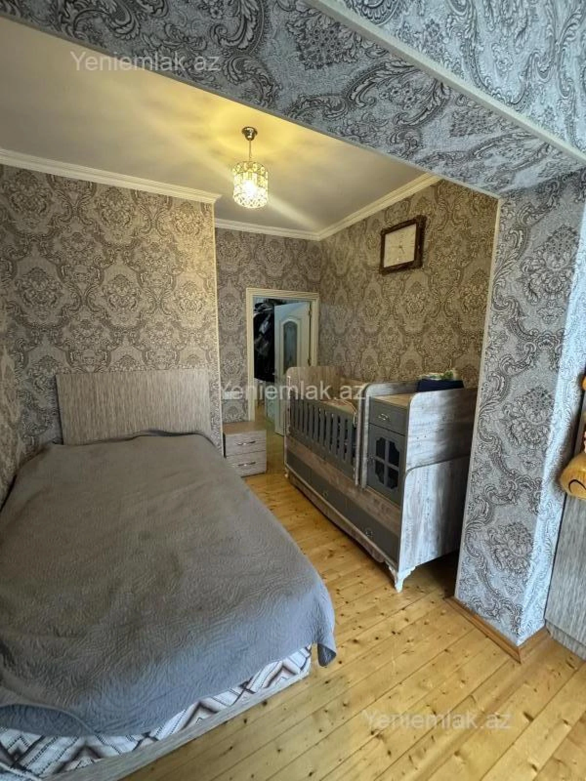 Satılır 2 otaqlı köhnə tikili 48 m²