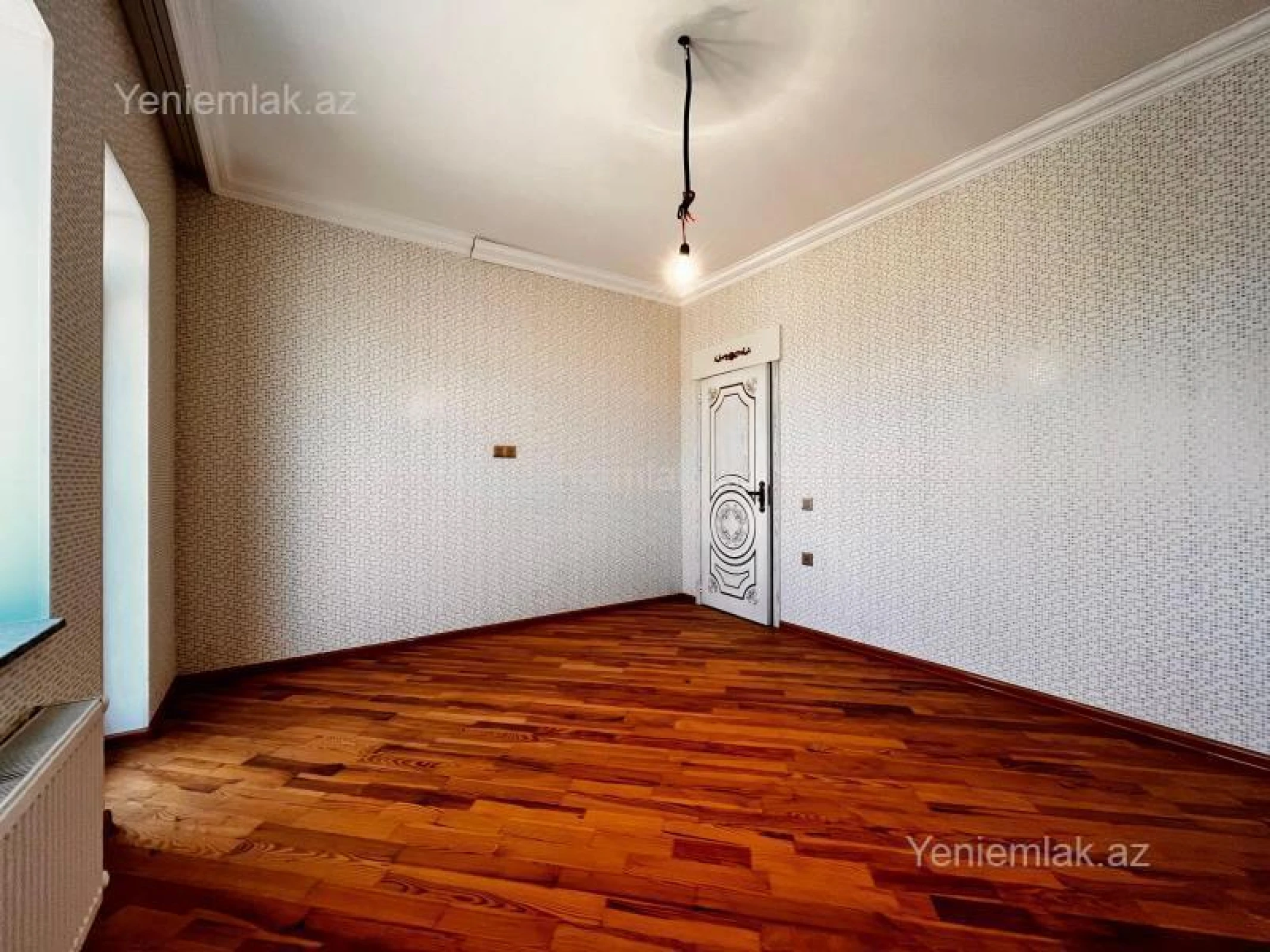 Satılır 6 otaqlı həyət evi 280 m²