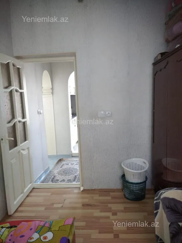 Satılır 4 otaqlı həyət evi 115 m²