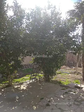 Satılır 4 otaqlı həyət evi 115 m²