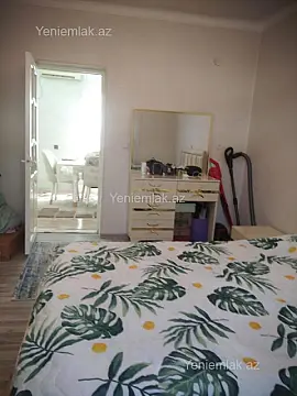 Satılır 4 otaqlı həyət evi 115 m²