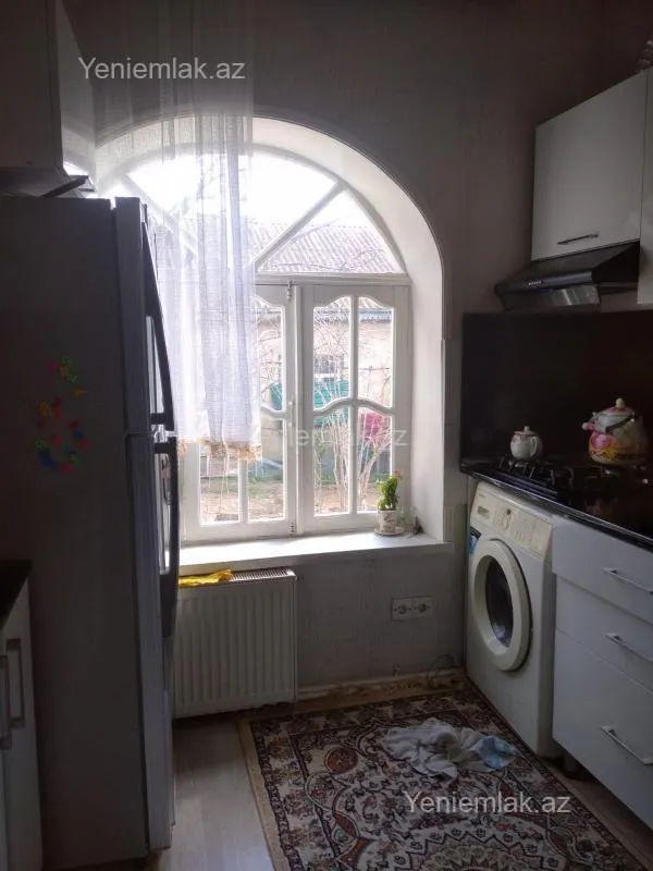 Satılır 4 otaqlı həyət evi 115 m²