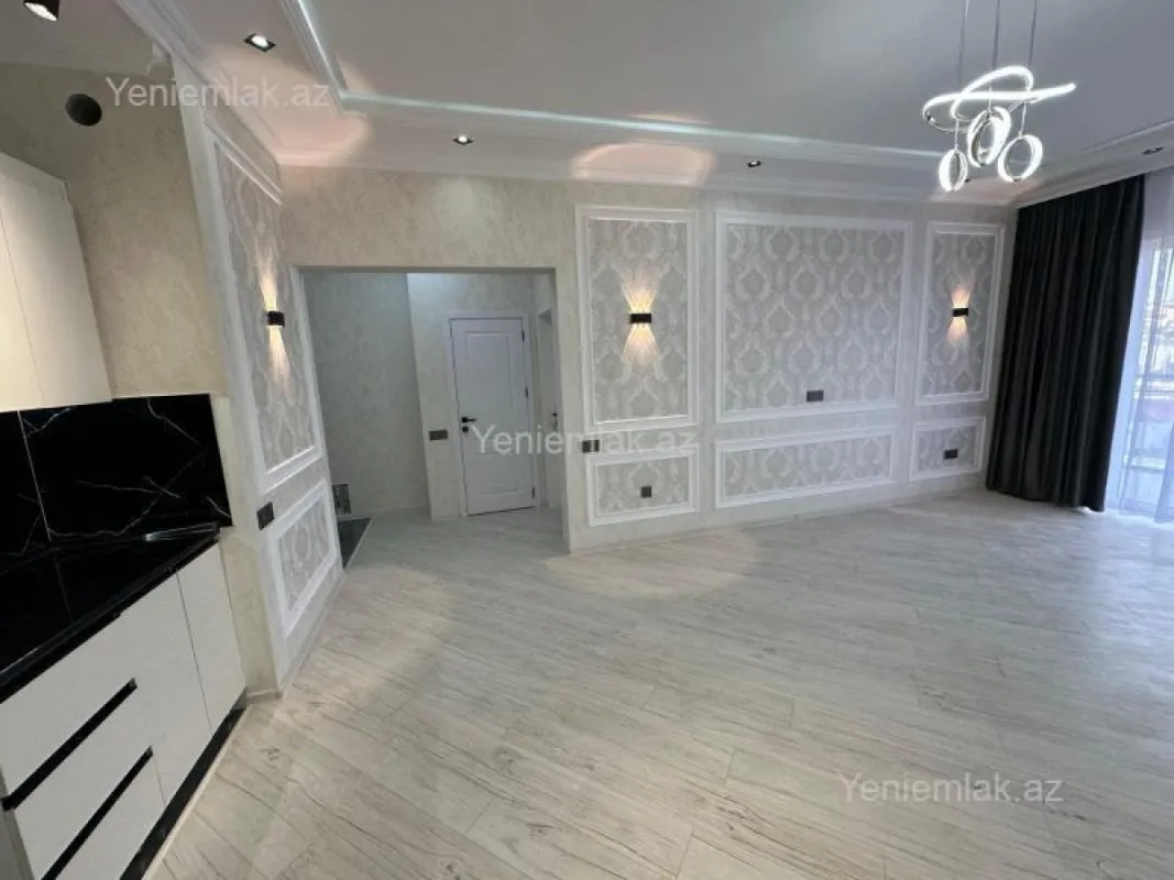 Satılır 2 otaqlı yeni tikili 72 m²